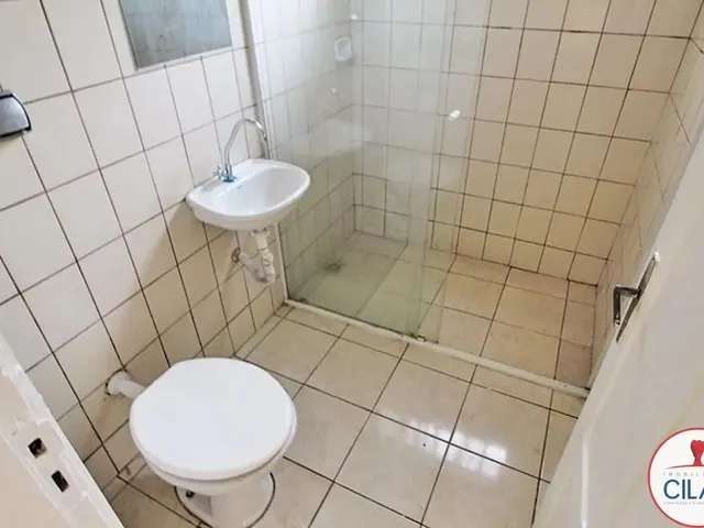 Casa 3 quartos e 1 banheiro, para alugar, no bairro Maria Antonieta em Pinhais