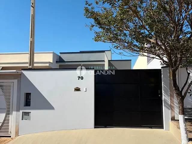 Casa 2 quartos e 1 banheiro, à venda, no bairro Residencial da Torre em Artur Nogueira
