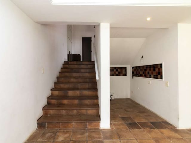 Casa com 2066m² 3 quartos e 4 banheiros, à venda, no bairro Parque Frondoso em Cotia