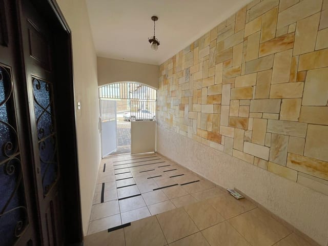 Foto do Casa - Casa para locação, Centro, Guaxupé, MG | Guaxupé Imóveis Ltda