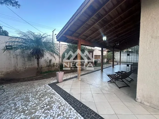 Casa com 10000m² 5 quartos e 5 banheiros, à venda, no bairro Jardim Porto Novo em Caraguatatuba