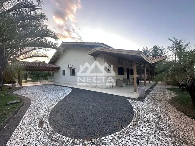 Casa com 10000m² 5 quartos e 5 banheiros, à venda, no bairro Jardim Porto Novo em Caraguatatuba