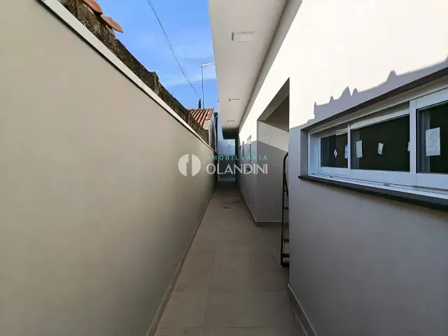 Casa 3 quartos e 1 banheiro, para alugar, no bairro Jardim Rezek IV em Artur Nogueira