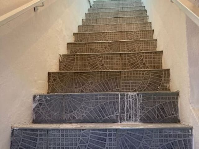 Casa com 140m², para alugar, no bairro Jardim Elvira em Osasco