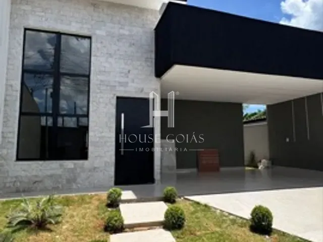 Casa com 300m² 3 quartos e 4 banheiros, à venda, no bairro Vila Finsocial em Goiânia