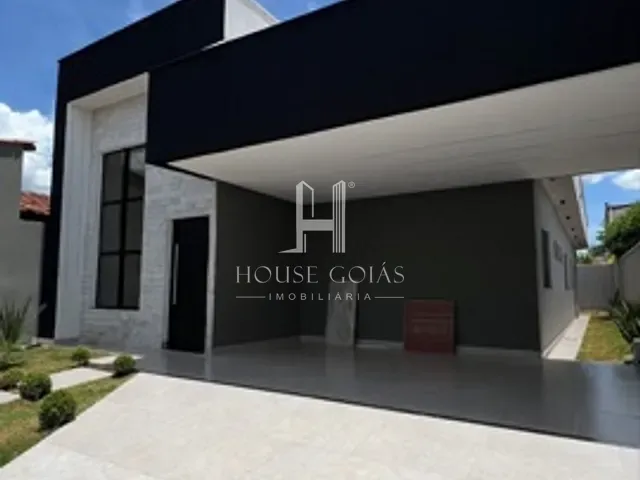 Casa com 300m² 3 quartos e 4 banheiros, à venda, no bairro Vila Finsocial em Goiânia