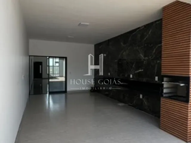 Casa com 300m² 3 quartos e 4 banheiros, à venda, no bairro Vila Finsocial em Goiânia