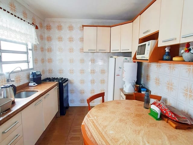Casa com 300m² 3 quartos e 3 banheiros, à venda, no bairro Areal em Pelotas