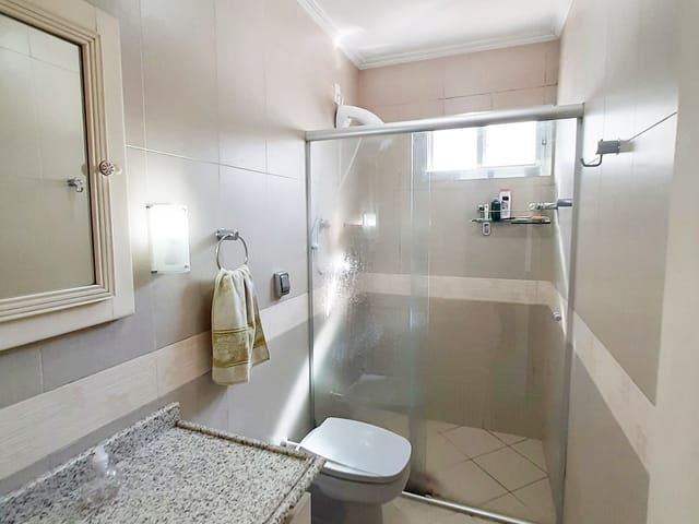 Casa com 300m² 3 quartos e 3 banheiros, à venda, no bairro Areal em Pelotas
