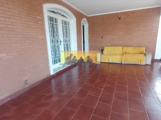 Casa com 343m² 5 quartos e 4 banheiros, para alugar, no bairro Jardim Nossa Senhora Auxiliadora em Campinas