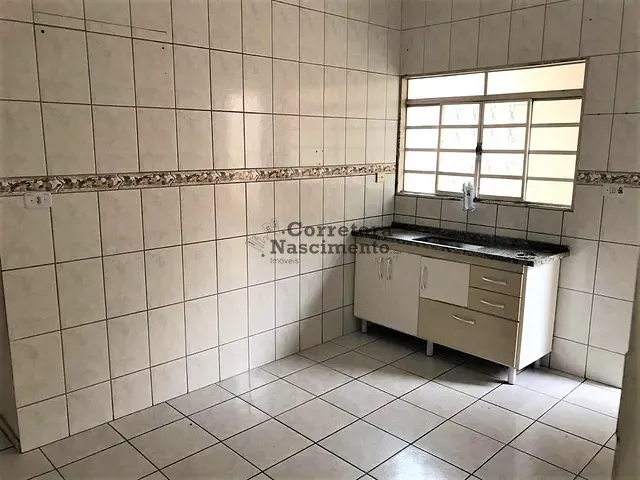 Casa com 126m² 2 quartos e 1 banheiro, à venda, no bairro Jardim Santa Marina em Jacareí