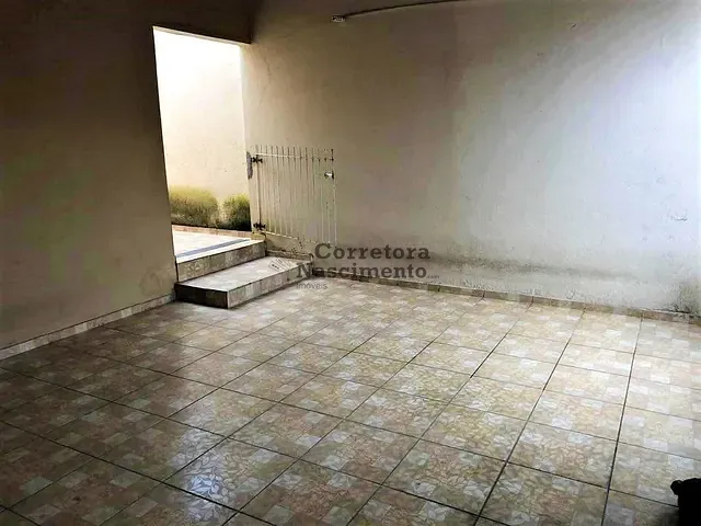 Casa com 126m² 2 quartos e 1 banheiro, à venda, no bairro Jardim Santa Marina em Jacareí