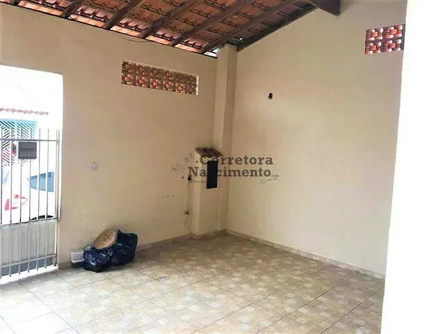 Casa com 126m² 2 quartos e 1 banheiro, à venda, no bairro Jardim Santa Marina em Jacareí