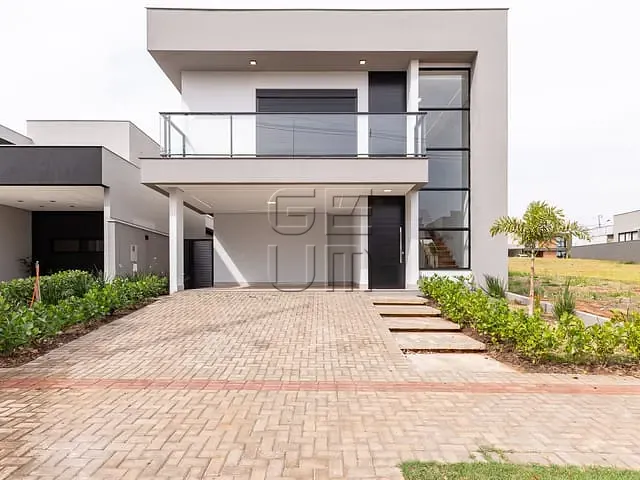 Casa com 254m² 4 quartos e 5 banheiros, à venda, no bairro Jardim Morumbi em Londrina