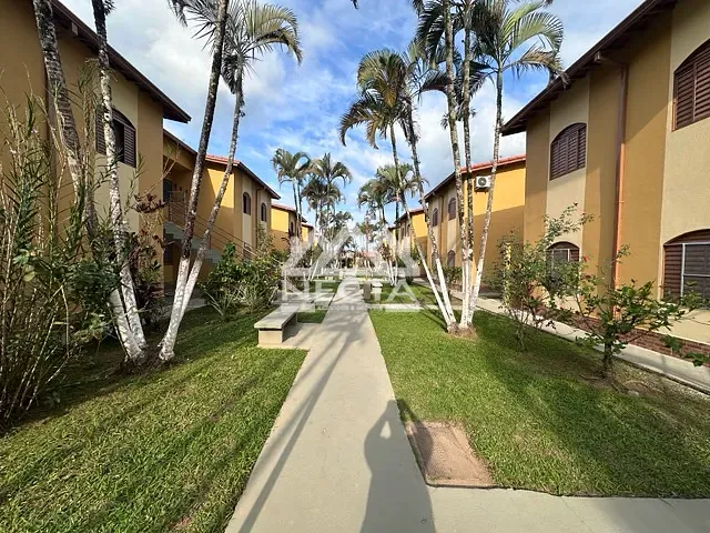 Casa com 76m² 2 quartos e 2 banheiros, à venda, no bairro Sapé em Ubatuba