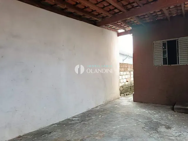 Casa com 192m² 4 quartos e 2 banheiros, à venda, no bairro Jardim Paraíso em Artur Nogueira