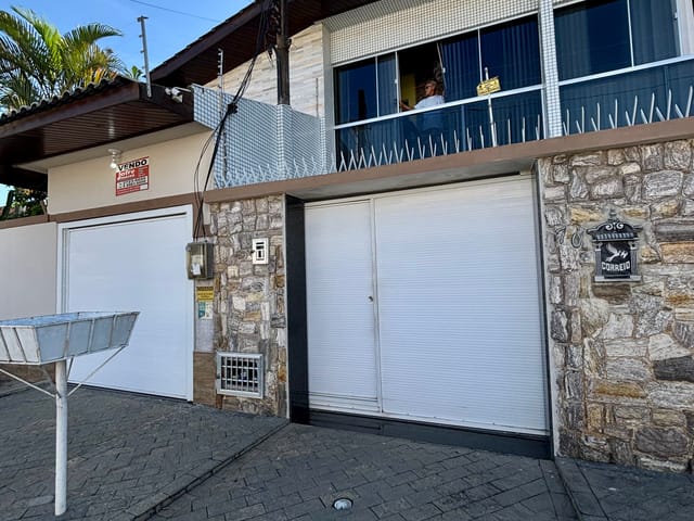 Casa 2 quartos e 2 banheiros, à venda, no bairro Parque Alvorada em Campos dos Goytacazes