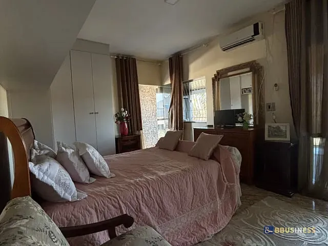 Casa 2 quartos e 2 banheiros, à venda, no bairro Parque Alvorada em Campos dos Goytacazes