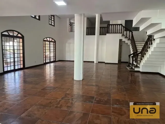 Casa com 1714m², à venda, no bairro BIGORRILHO em Curitiba