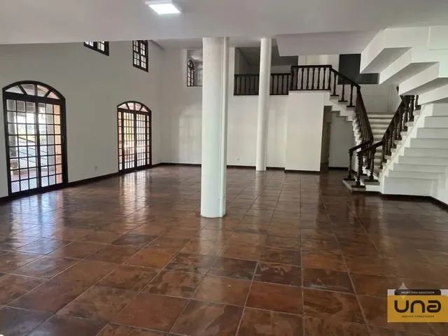 Casa com 1714m², à venda, no bairro BIGORRILHO em Curitiba