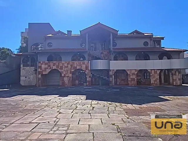 Casa com 1714m², à venda, no bairro BIGORRILHO em Curitiba