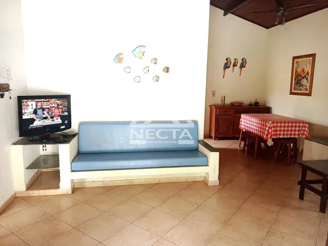 Casa com 500m² 5 quartos e 5 banheiros, à venda, no bairro Toninhas em Ubatuba