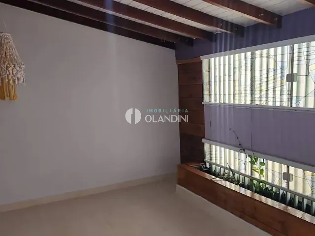 Casa com 200m² 3 quartos e 3 banheiros, à venda ou para alugar, no bairro Parque Residencial Arrivabene em Artur Nogueira