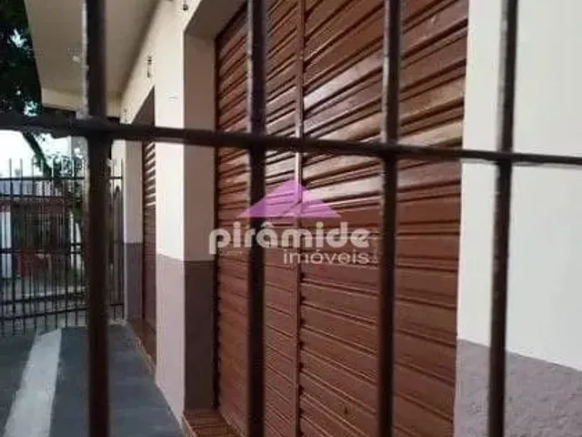 Casa com 175m² 3 quartos e 2 banheiros, à venda, no bairro Vila Ester em São José Dos Campos