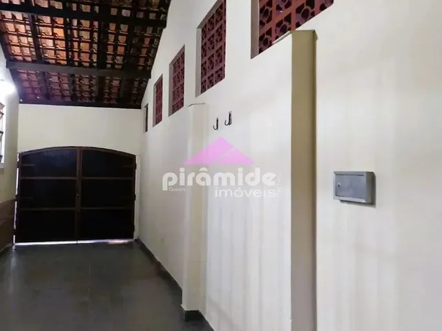 Casa com 175m² 3 quartos e 2 banheiros, à venda, no bairro Vila Ester em São José Dos Campos