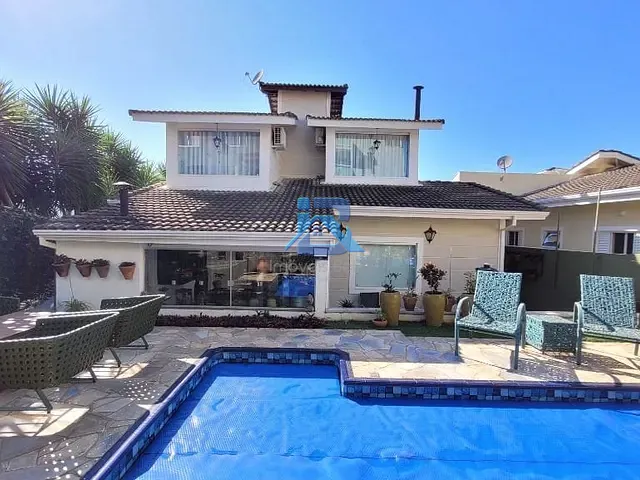 Casa com 300m² 3 quartos e 3 banheiros, à venda, no bairro Residencial Fazenda Serrinha em Itatiba