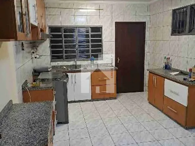 Casa com 125m² 2 quartos e 2 banheiros, à venda, no bairro Jardim Caçula em Jundiaí