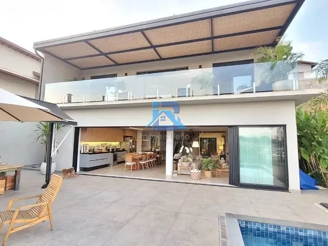 Casa com 500m² 4 quartos e 2 banheiros, à venda, no bairro Jardim Alto de Santa Cruz em Itatiba