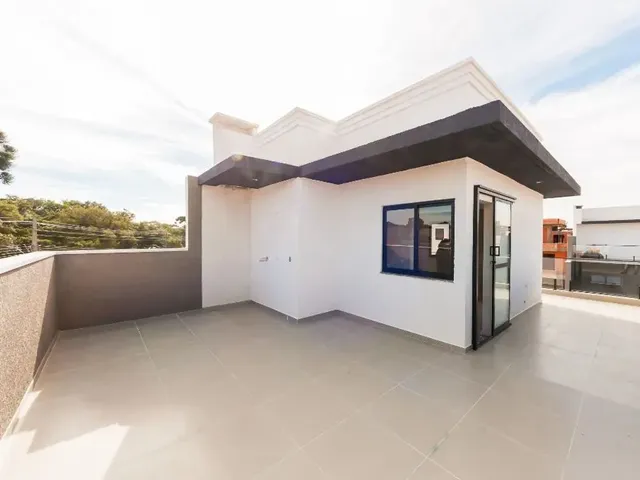 Casa com 135m² 3 quartos e 4 banheiros, à venda, no bairro Santa Felicidade em Curitiba