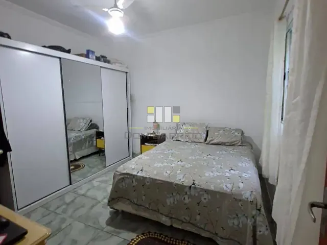 Casa com 250m² 4 quartos e 1 banheiro, à venda, no bairro Residencial Bordon em Sumaré