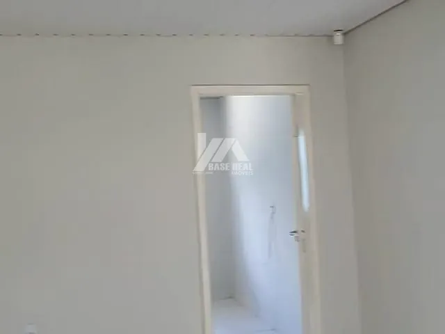 Casa 3 quartos e 1 banheiro, à venda, no bairro Vila Bela em Guarapuava