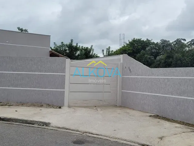 Casa com 240m² 3 quartos e 1 banheiro, à venda, no bairro Jardim Nova República em São José dos Campos