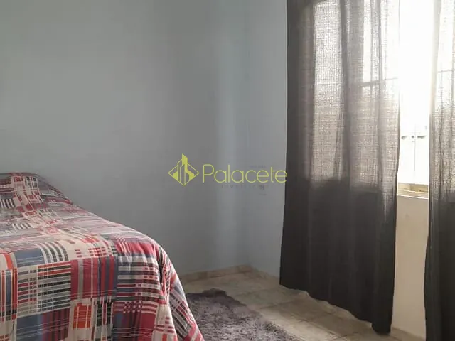 Casa com 250m² 3 quartos e 2 banheiros, à venda, no bairro Centro em Tremembé
