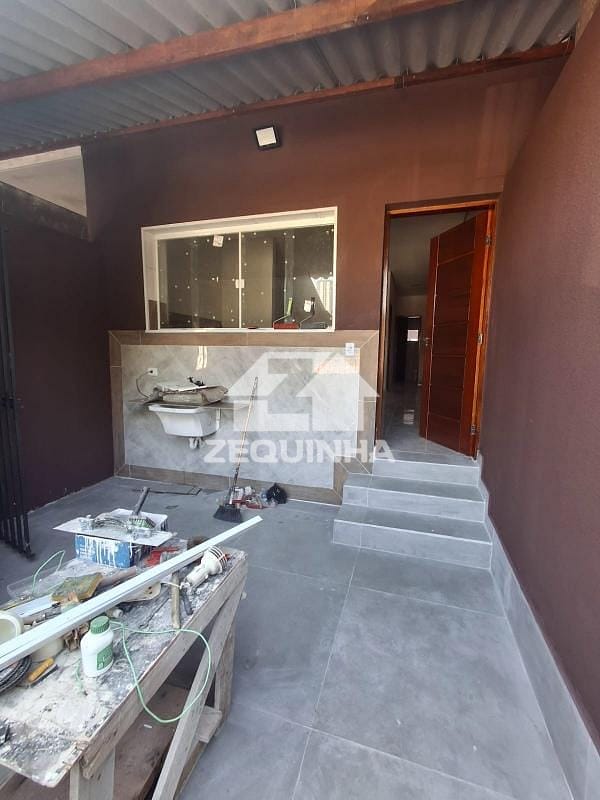 Casa para alugar com 2 quartos, 55m² - Foto 2