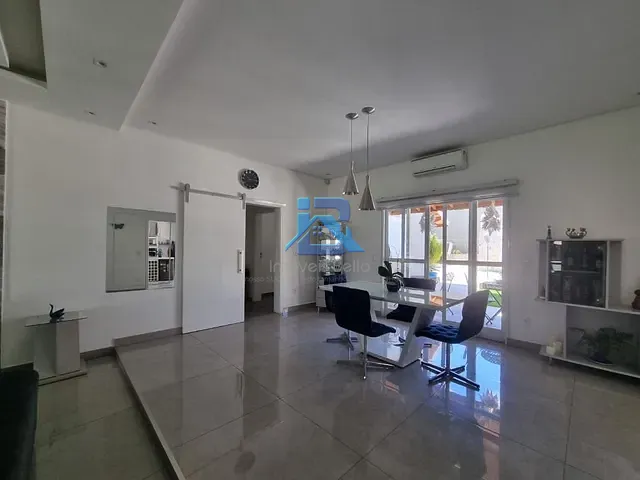 Casa com 1054m² 5 quartos e 7 banheiros, à venda, no bairro Jardim das Laranjeiras em Itatiba