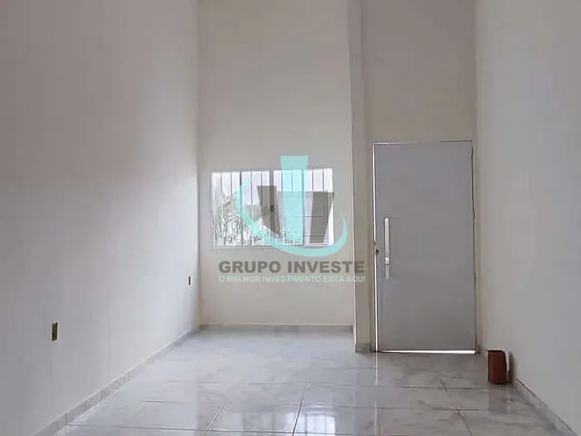Casa 2 quartos e 2 banheiros, à venda, no bairro Jardim Maria Luiza em Araraquara