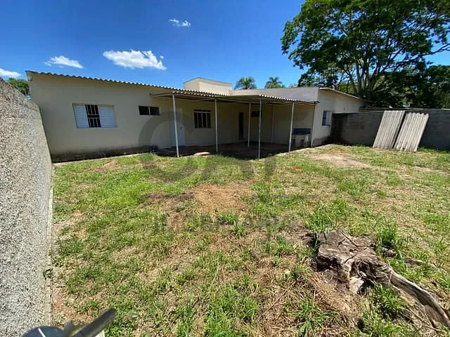 Casa com 100m² 1 quarto e 1 banheiro, para alugar, no bairro Área Rural de Santo Antônio de Posse em Santo Antônio de Posse