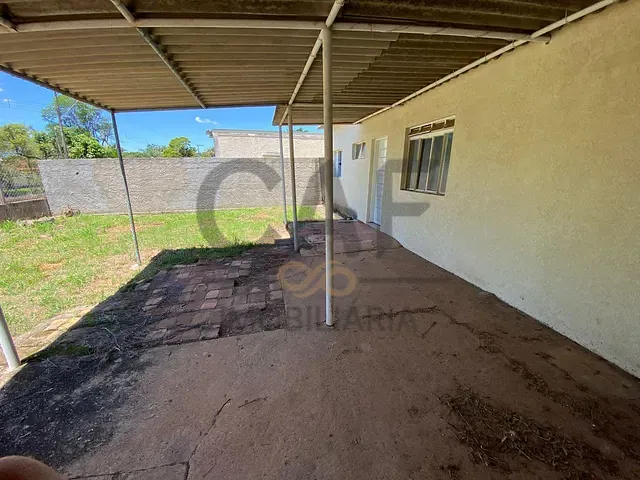 Casa com 100m² 1 quarto e 1 banheiro, para alugar, no bairro Área Rural de Santo Antônio de Posse em Santo Antônio de Posse