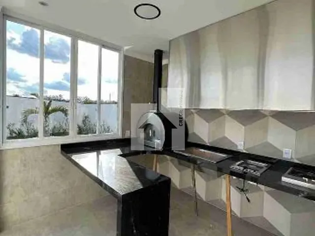 Casa com 348m² 3 quartos e 3 banheiros, à venda, no bairro Jardim Celeste em Jundiaí