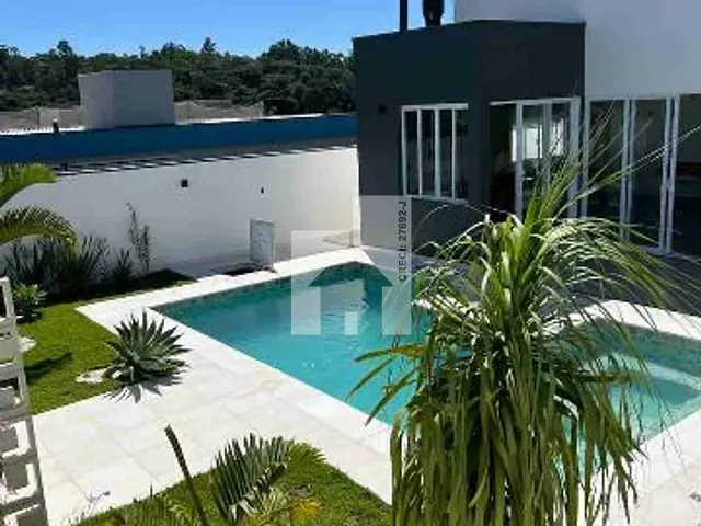 Casa com 348m² 3 quartos e 3 banheiros, à venda, no bairro Jardim Celeste em Jundiaí
