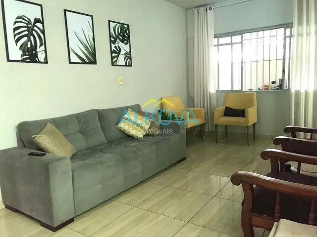 Casa com 250m² 3 quartos e 3 banheiros, à venda, no bairro Bosque dos Eucaliptos em São José dos Campos