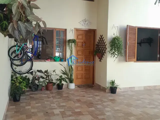 Casa com 150m² 2 quartos e 2 banheiros, à venda, no bairro Parque Residencial Sabiás em Indaiatuba