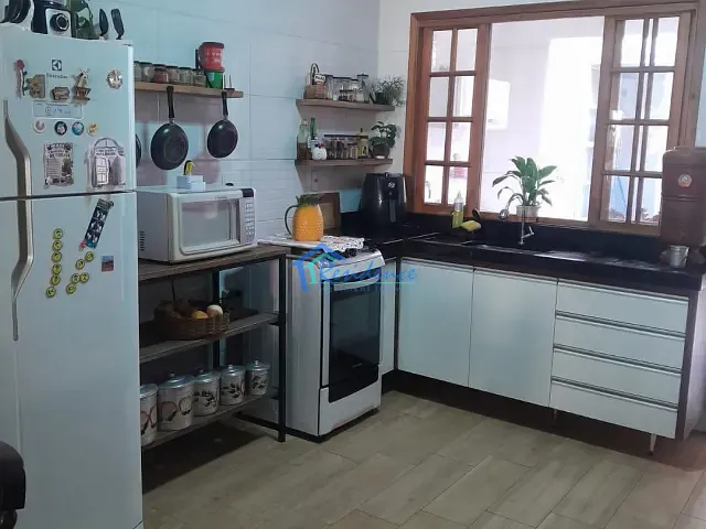 Casa com 150m² 2 quartos e 2 banheiros, à venda, no bairro Parque Residencial Sabiás em Indaiatuba