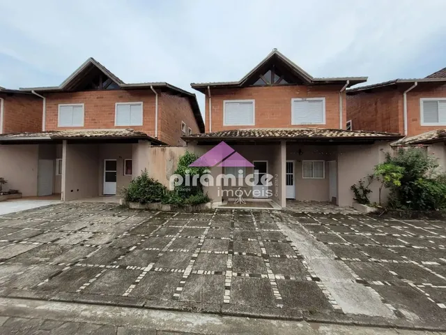 Casa com 75m² 2 quartos e 2 banheiros, à venda, no bairro Massaguaçu em Caraguatatuba