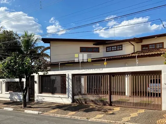 Casa com 720m² 4 quartos e 3 banheiros, à venda, no bairro Vila Menuzzo em Sumaré