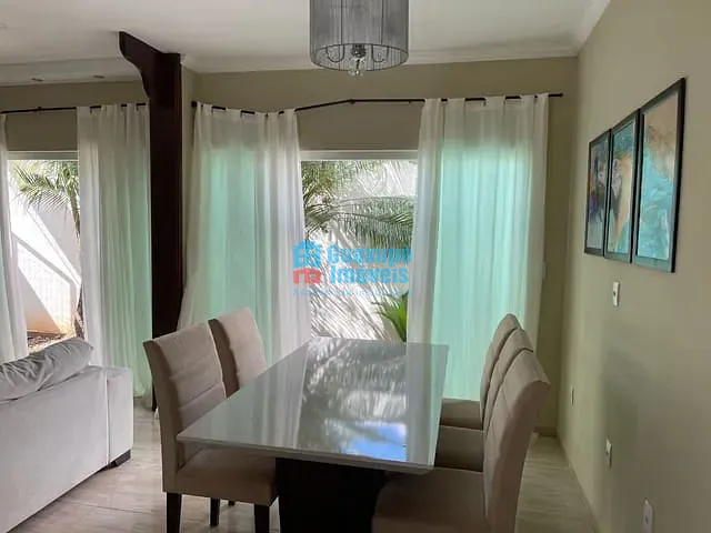 Casa com 360m² 3 quartos e 2 banheiros, à venda, no bairro Jardim Agenor de Lima em Guaxupé